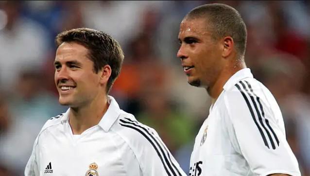 浓墨重彩的 浓墨重彩的